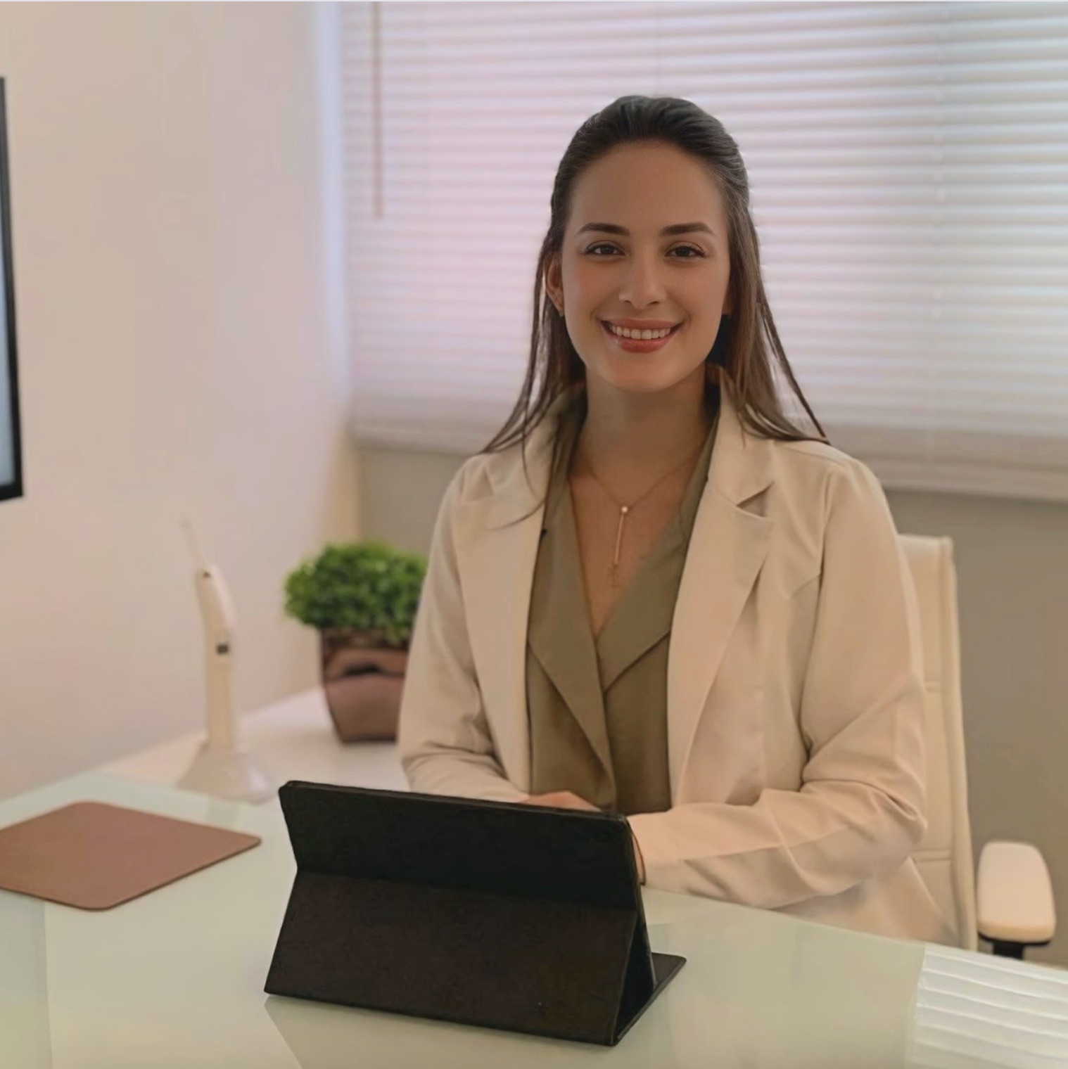 Dra. Ísis Barbosa — Fisioterapeuta em João Pessoa